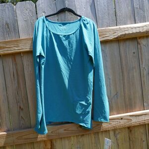 Stonewear Cassanna Pullover Athletic Shirt Vine Green XL USA Poly Spandex Tunic